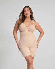SPANXsculpt™ Seamless Power High-Waisted Mid-Thigh Short