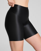 SPANXshape™ LuxeShine Mid-Thigh Short Very Black Shimmer