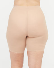 SPANXsmooth™ Fit-To-You Mid-Thigh Short | Naked 2.0