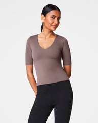 SPANXsmooth™ Jersey V-Neck Tee Smoke
