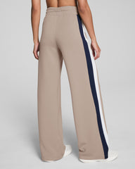 SPANX AirEssentials® Colorblock Wide Leg Track Pant Ashwood/Powder/Timeless Navy