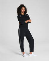 SPANX AirEssentials® Pique Barrel Ankle Pant Very Black