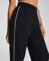 SPANX AirEssentials® Pique Barrel Ankle Pant Very Black