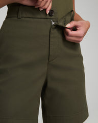 SPANXsupersmooth™ Stretch Twill Short, 7" Dark Pine