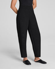 SPANX AirEssentials® Luxe Barrel Leg Pant with Shimmer Very Black / Silver Shimmer