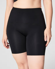 SPANXshape™ Booty Boost® Bike Short 8" Very Black