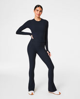 SPANXsmooth™ OnForm Micro Flare Pant Barely Black