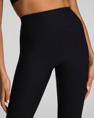 SPANXsmooth™ OnForm 7/8 Leggings | Very Black