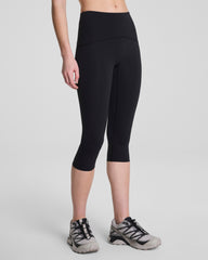 SPANXshape™ Booty Boost® Cropped Leggings, 19" | Very Black