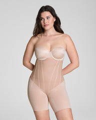SPANXsupersculpt™ TotalContour High-Waisted Mid-Thigh Short | Natural Bronze