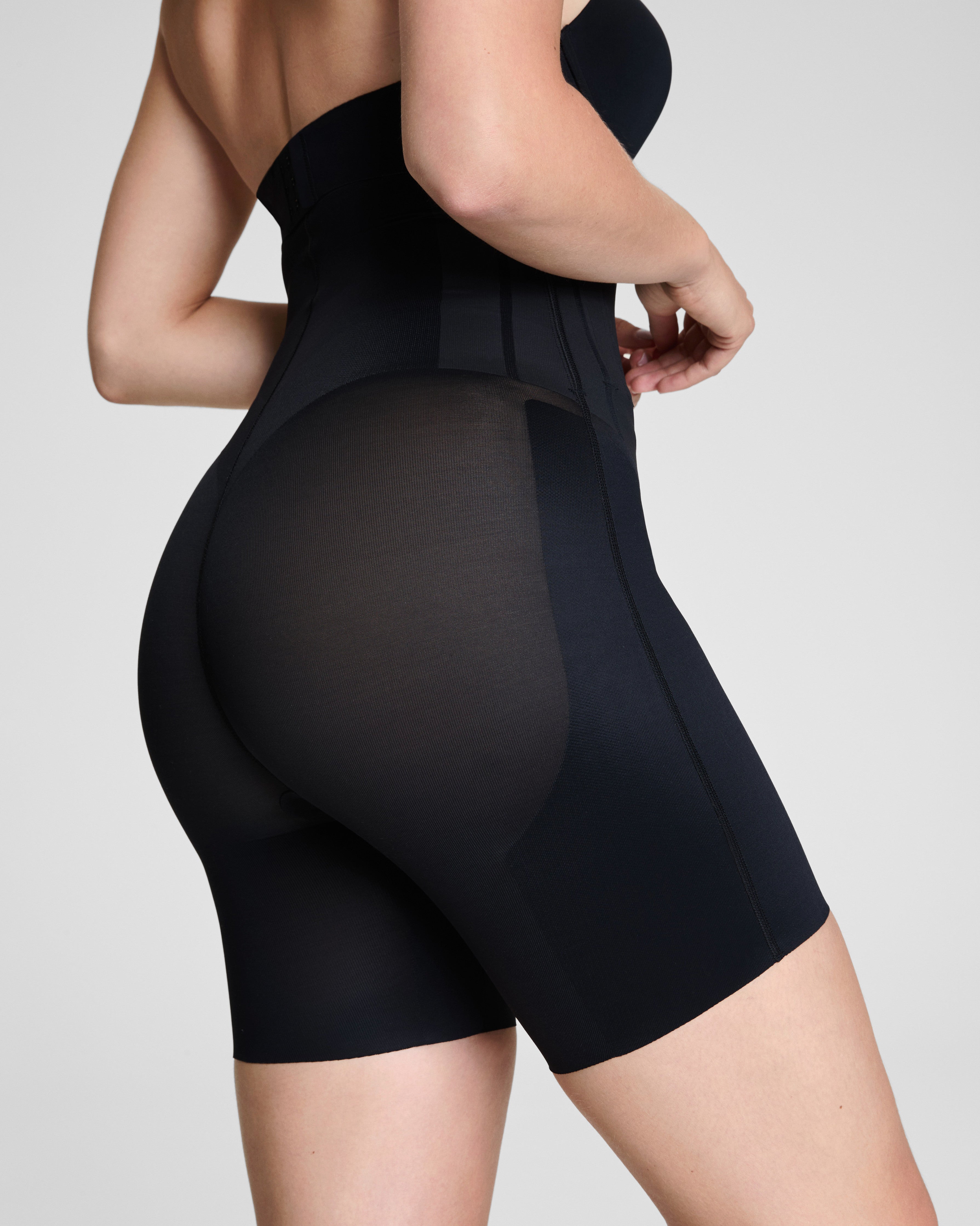 SPANXsupersculpt™ TotalContour High-Waisted Mid-Thigh Short | Very Black