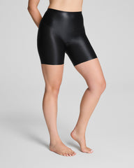 SPANXshape™ LuxeShine Mid-Thigh Short  Very Black Shimmer