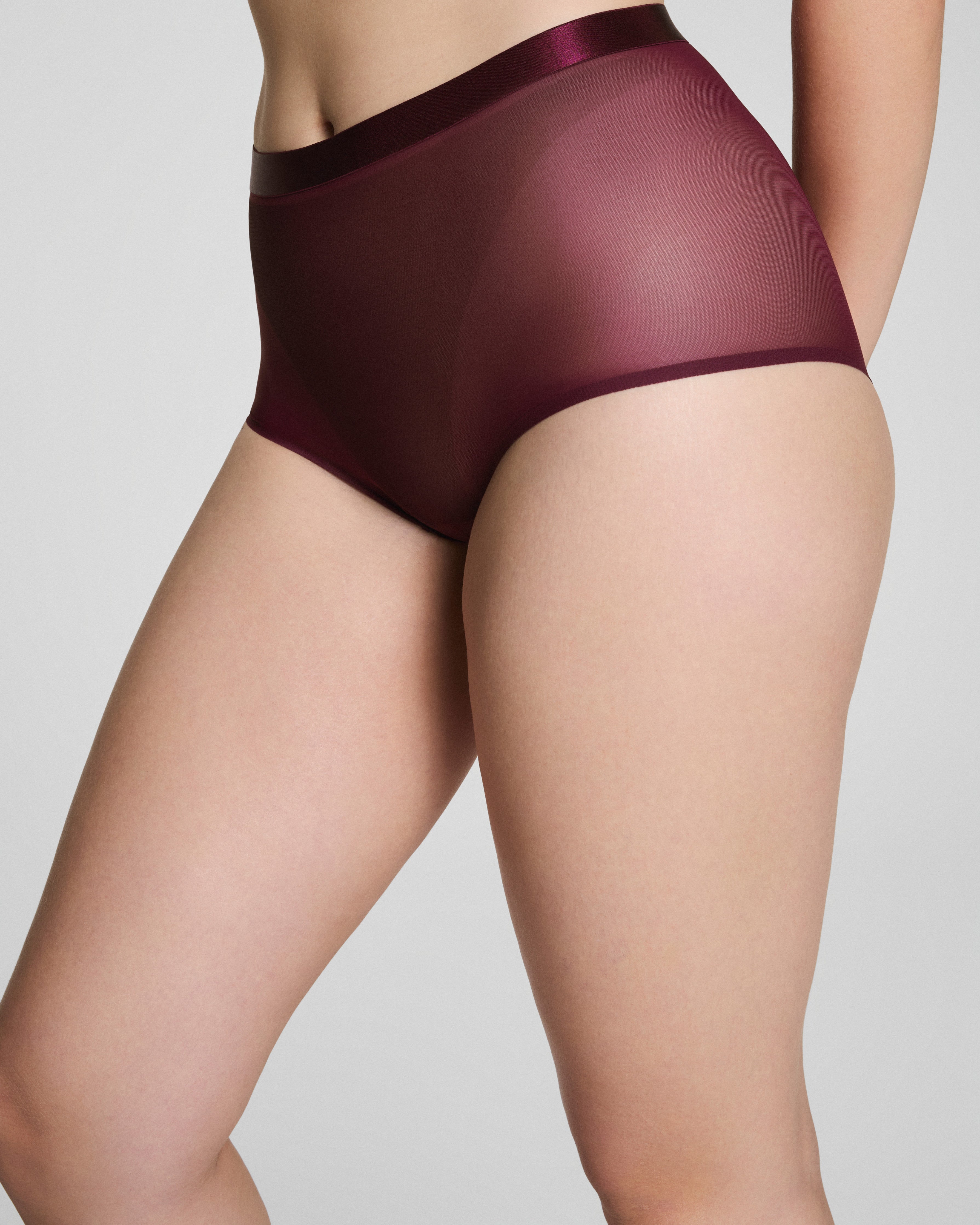 SPANXsupersmooth™ SheerSense Cheeky Hipster