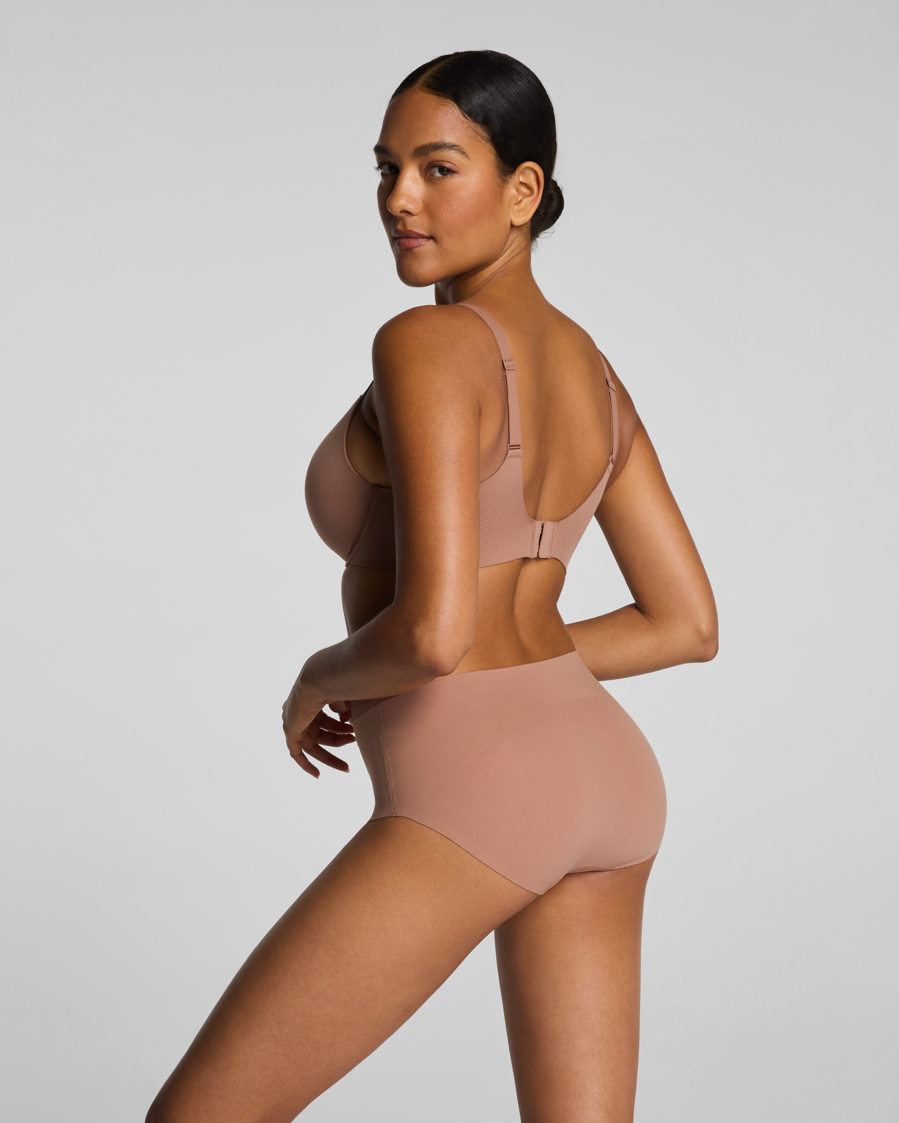 SPANXsupersmooth™ BraVa Lightly Lined Bra | Cinnamon