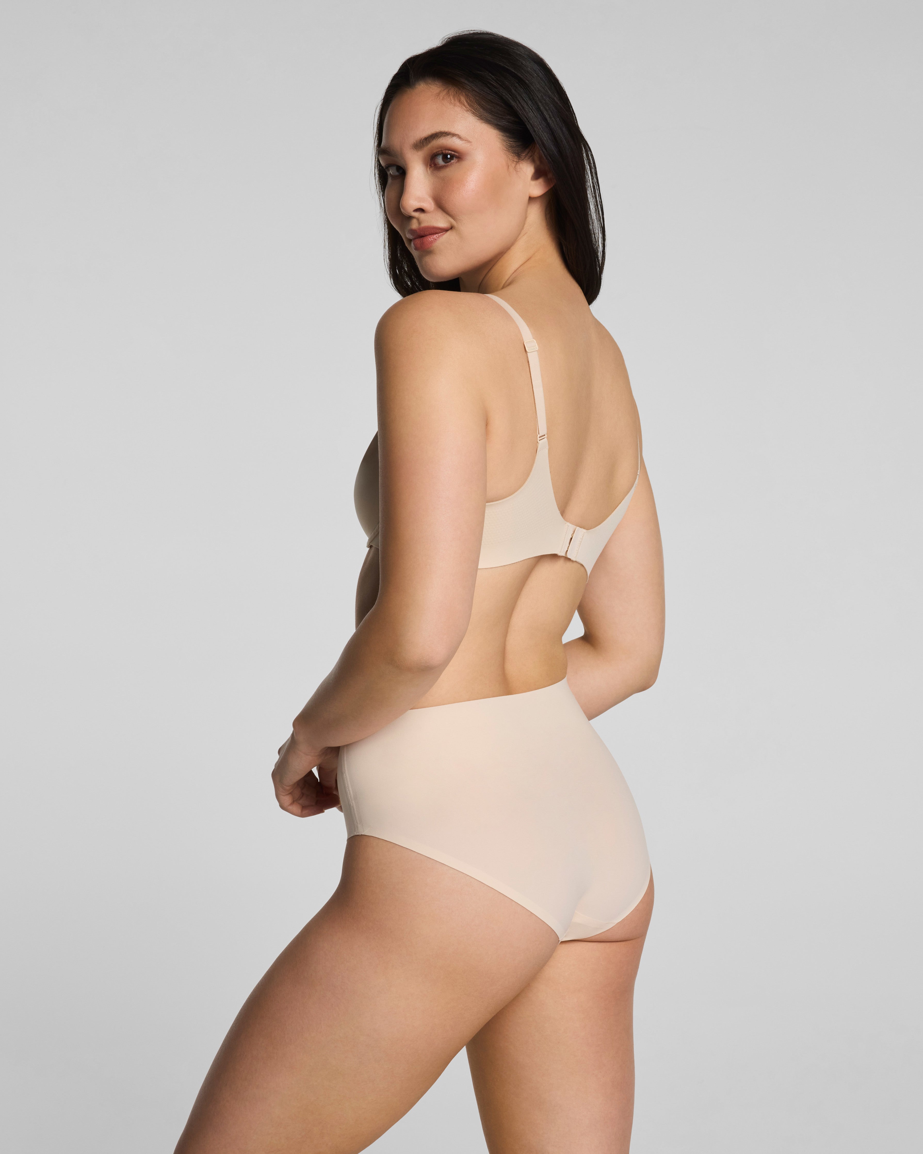 SPANXsupersmooth™ BraVa Unlined Bra | Toasted Coconut