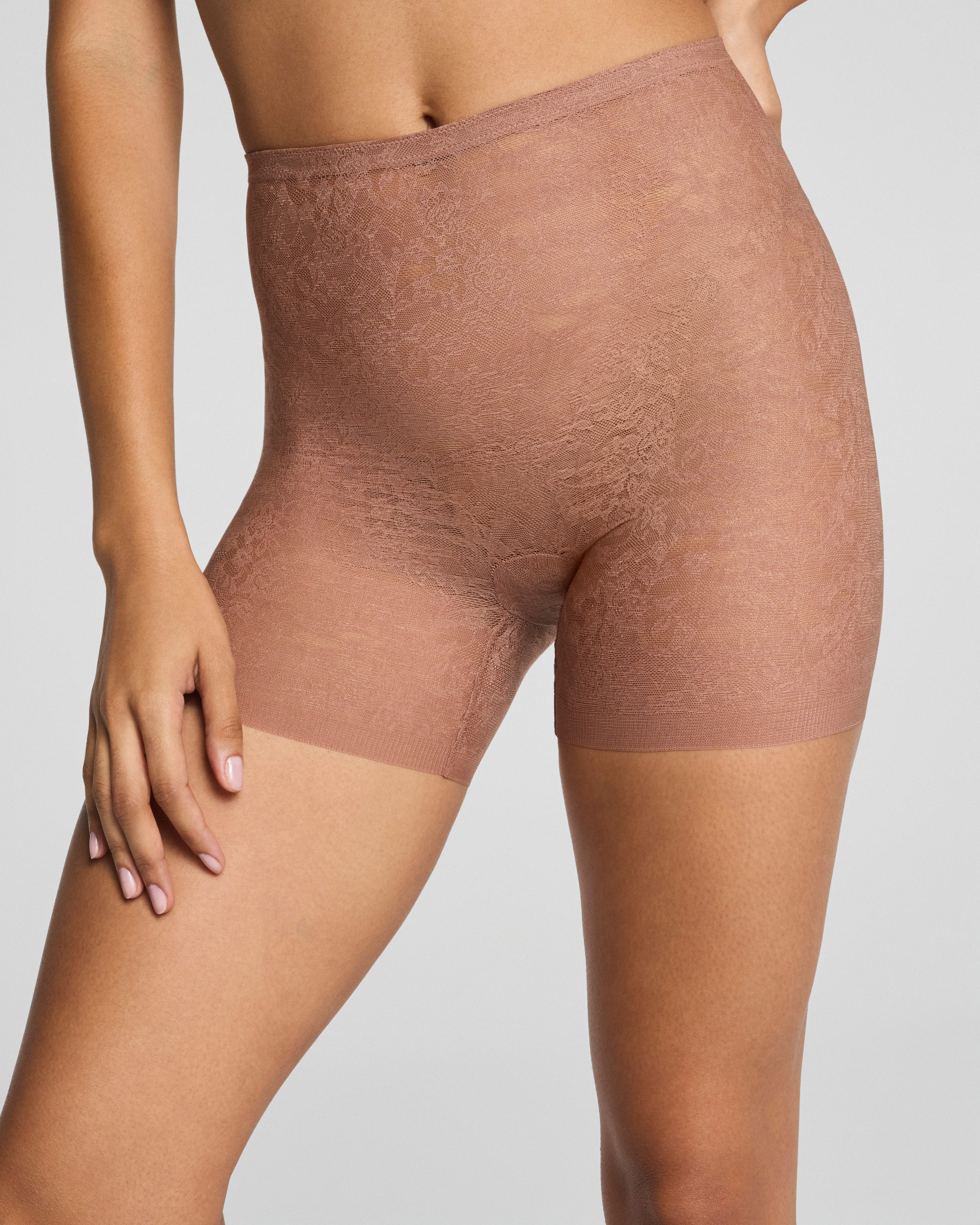 SPANXsupersmooth™ Day to Date Night Lace Girlshort | Cinnamon