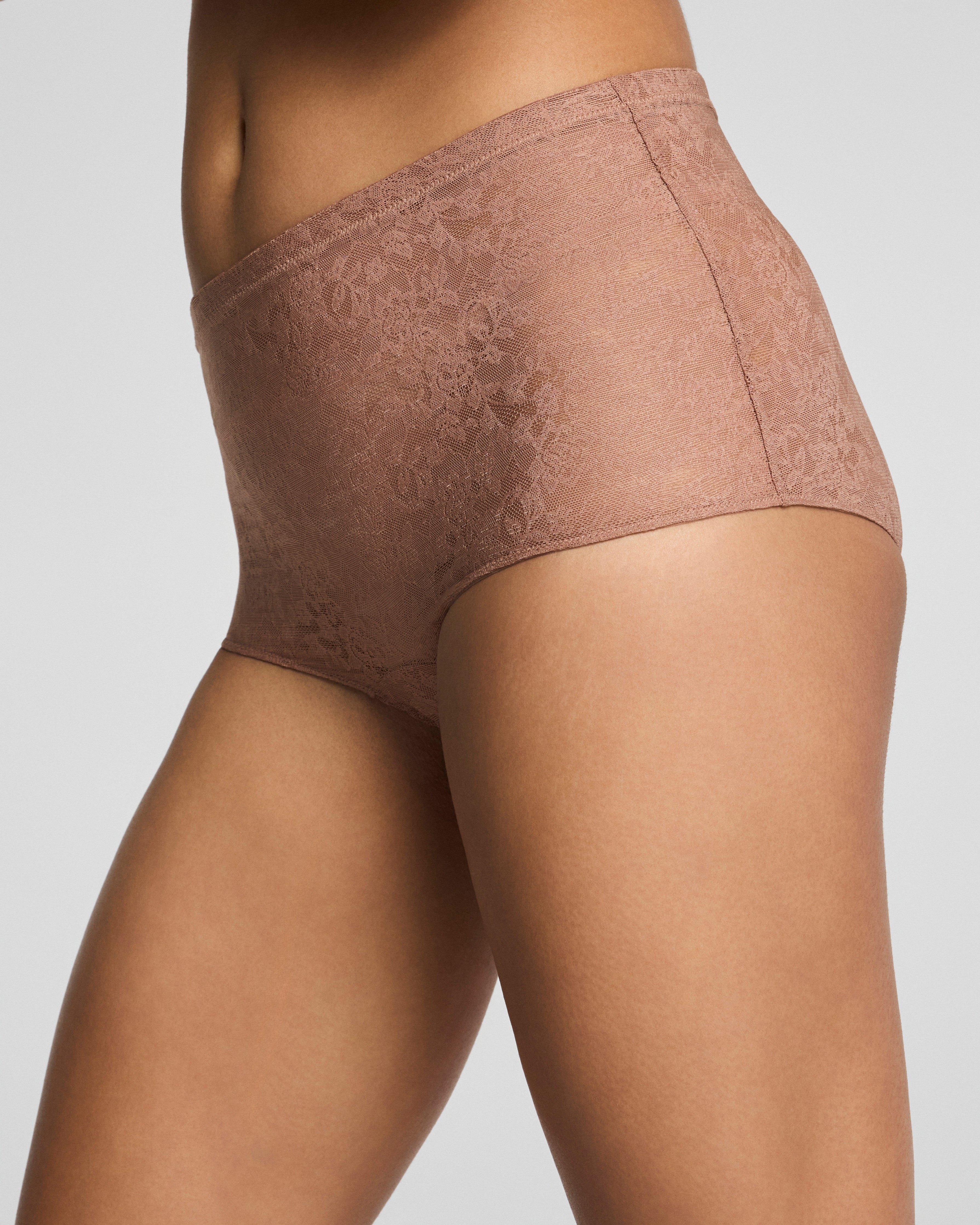 SPANXsupersmooth™ Day to Date Night Lace Boyshort | Cinnamon