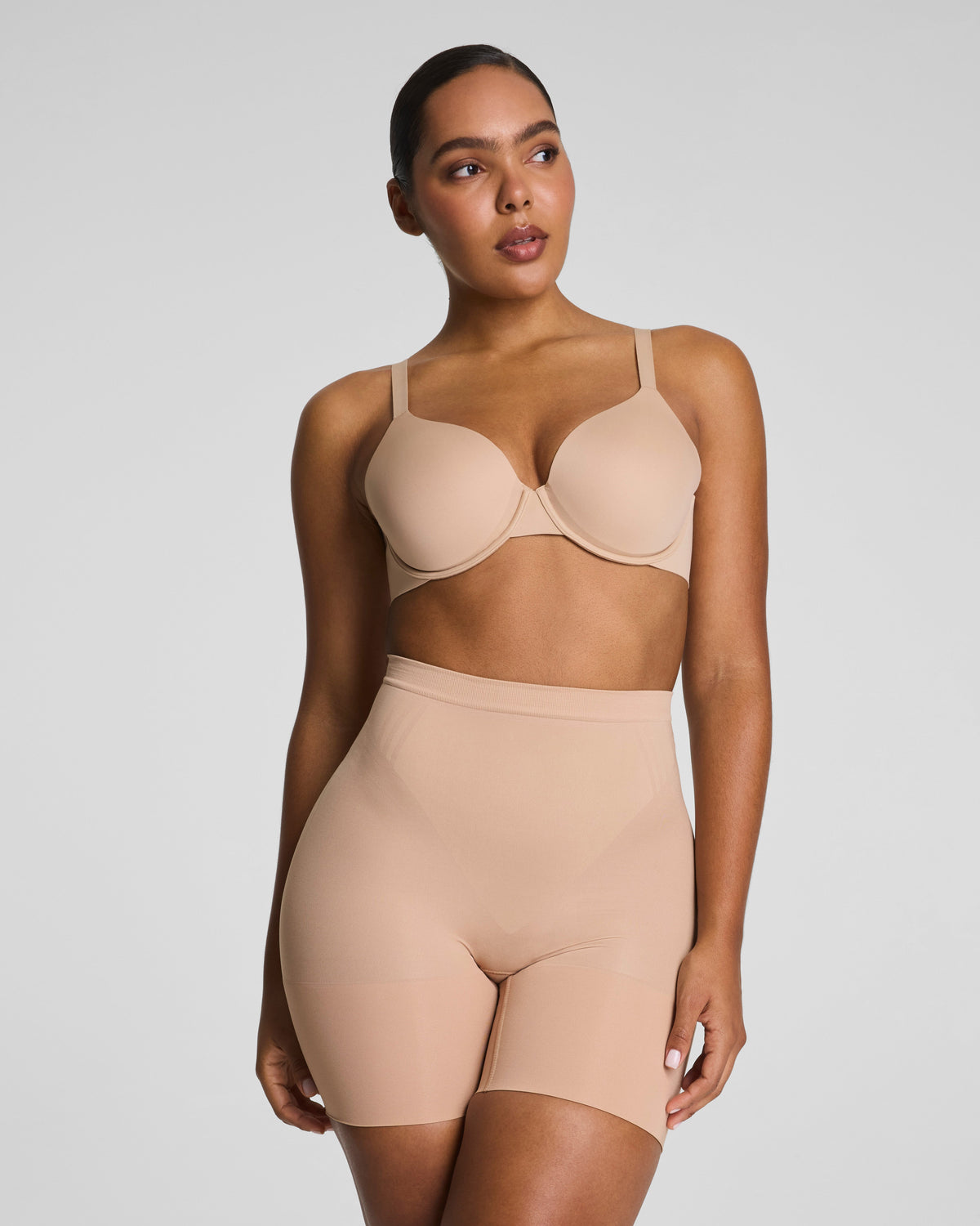 SPANXsculpt™ GoFigure Mid-Thigh Short | Chai