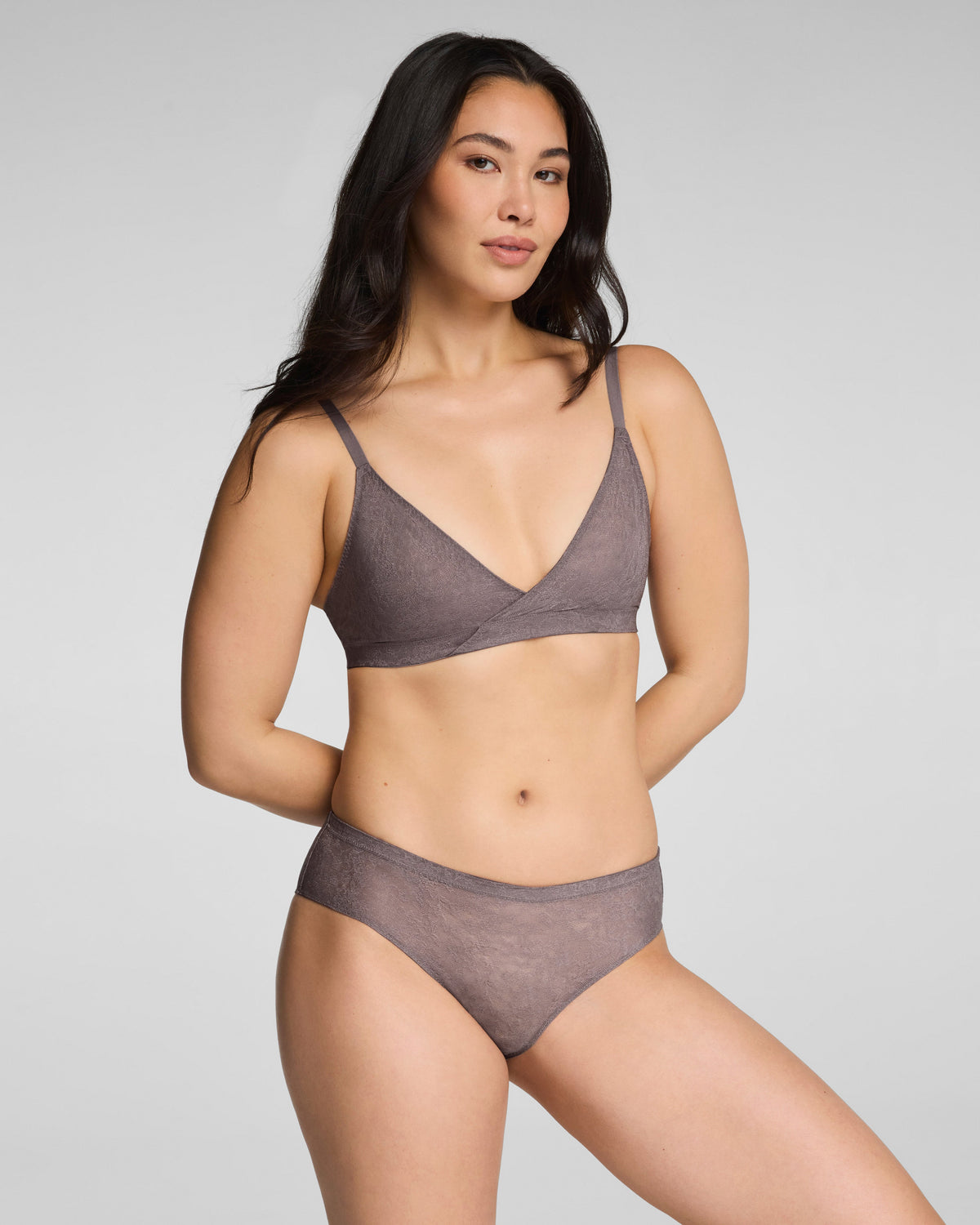SPANXsupersmooth™ Day to Date Night Lace Bralette | Granite