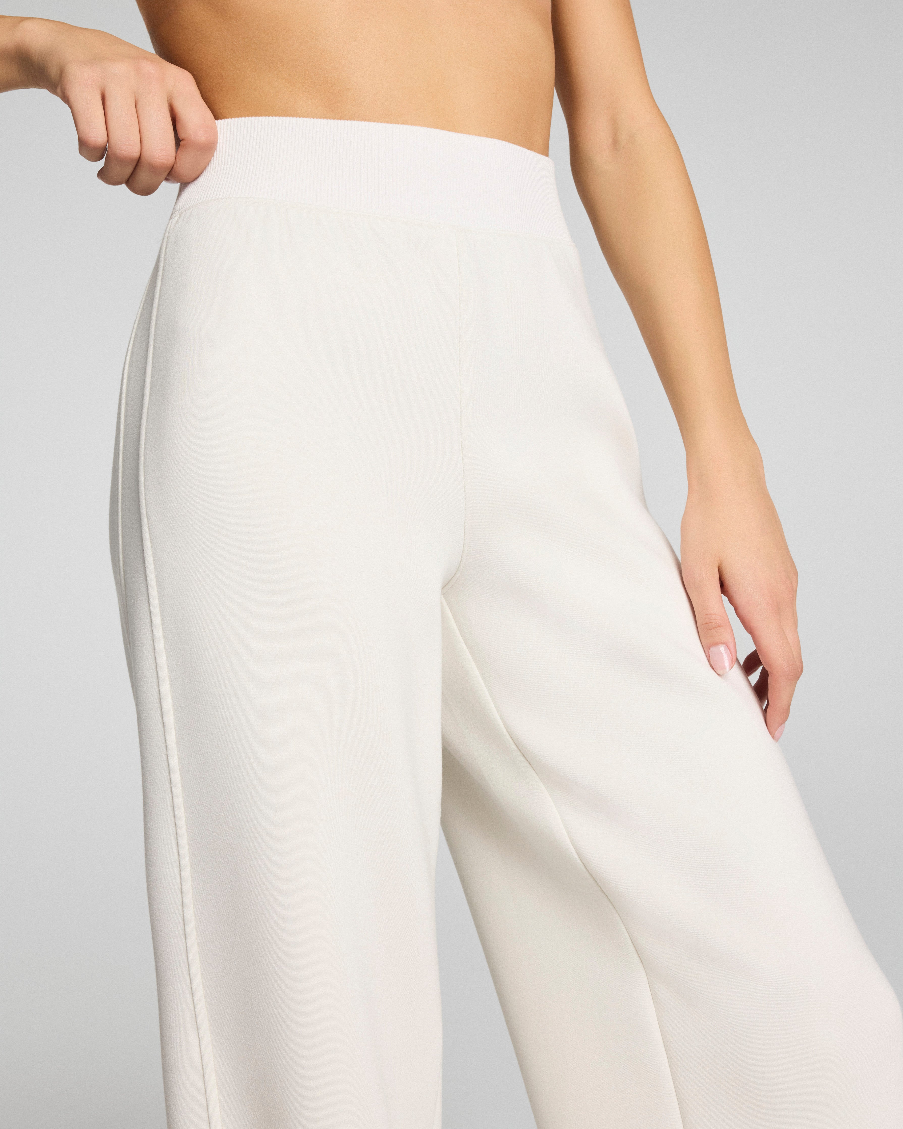 SPANX AirEssentials® Luxe Barrel Leg Pant  Ivory