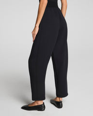 SPANX AirEssentials® Luxe Barrel Leg Pant  Very Black
