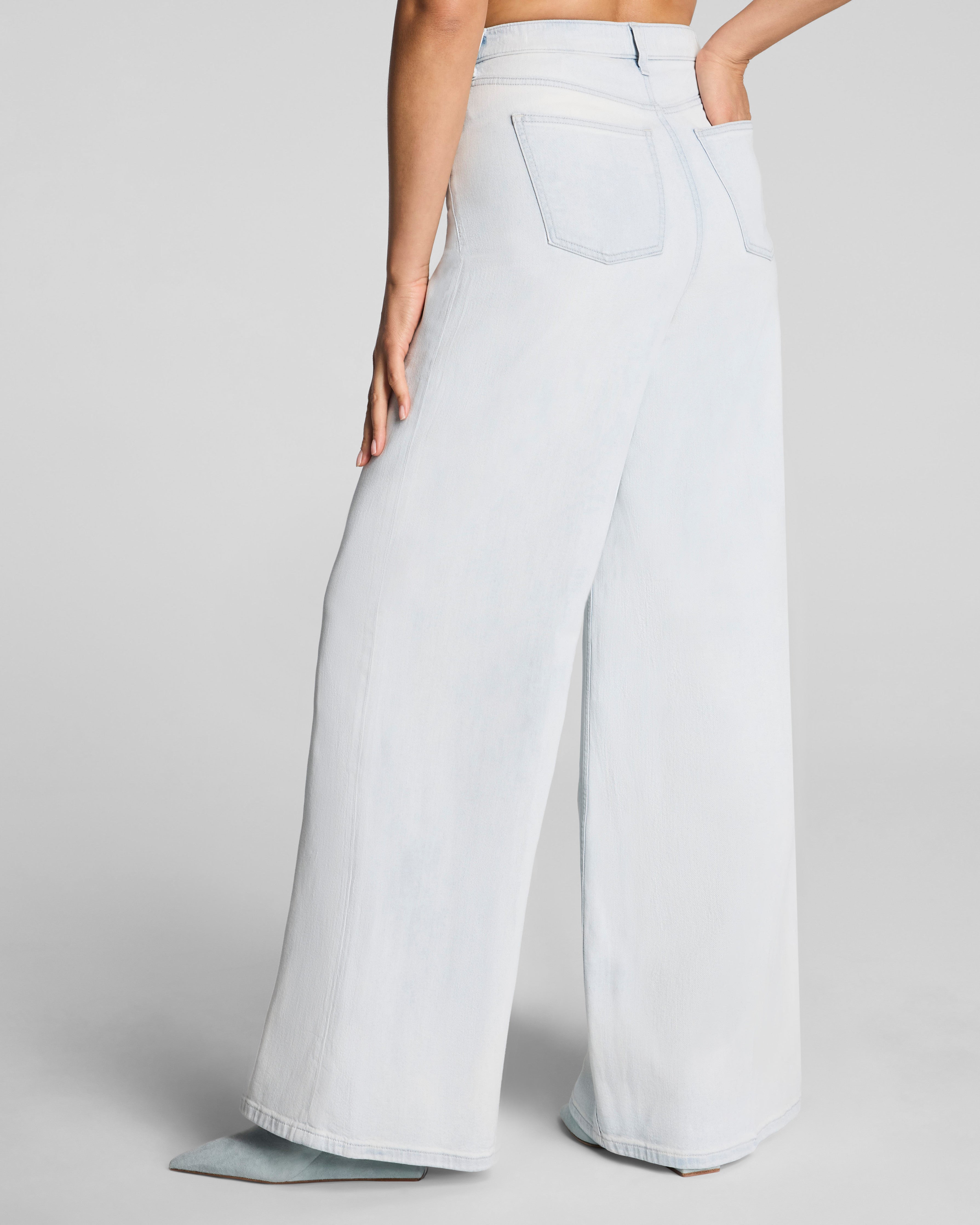 SPANXsupersmooth™ Authentic 360 Lightweight Super Wide Leg Jeans | Sea Breeze