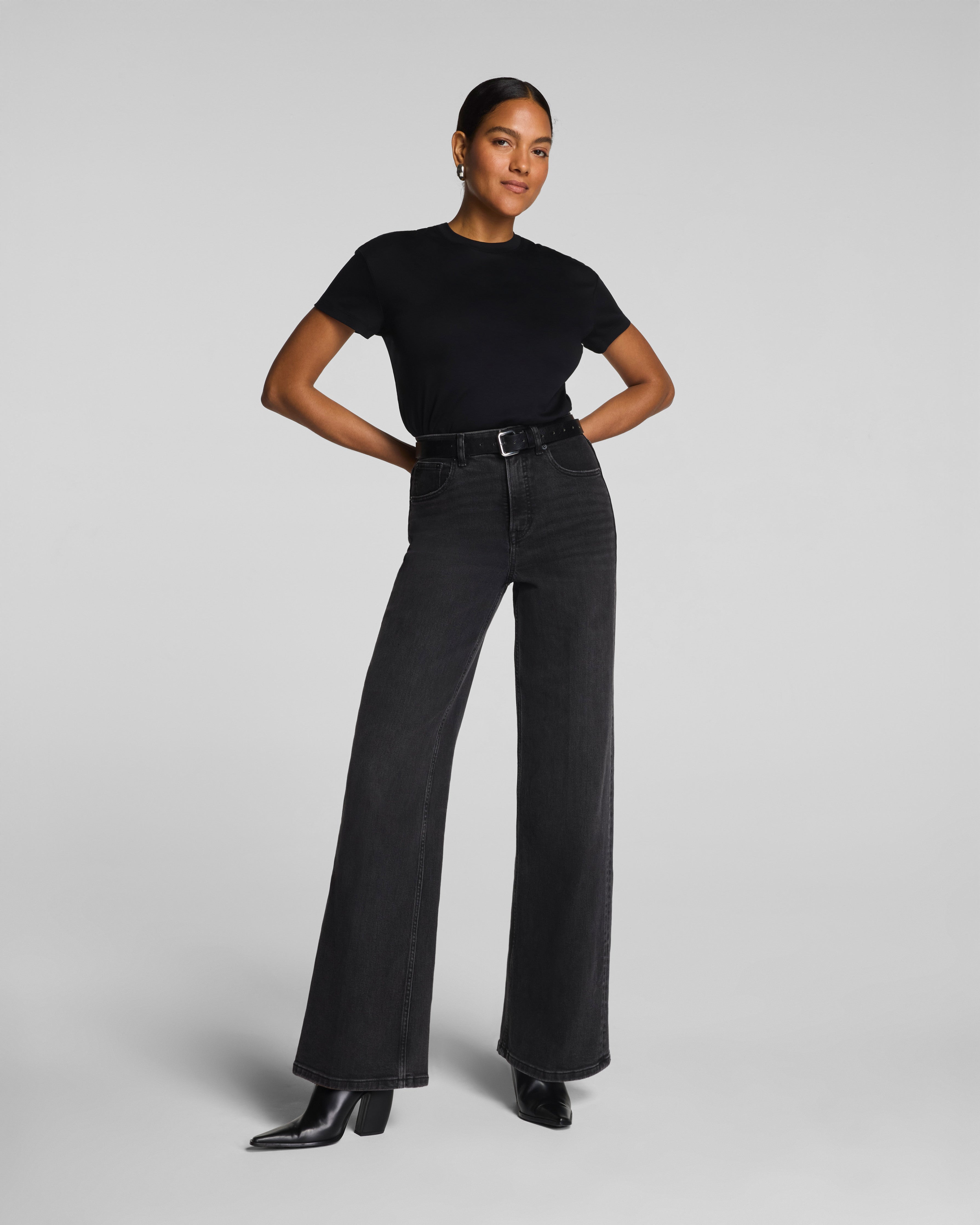 SPANX® Lightweight Cotton Crewneck Short Sleeve Bodysuit | Classic Black