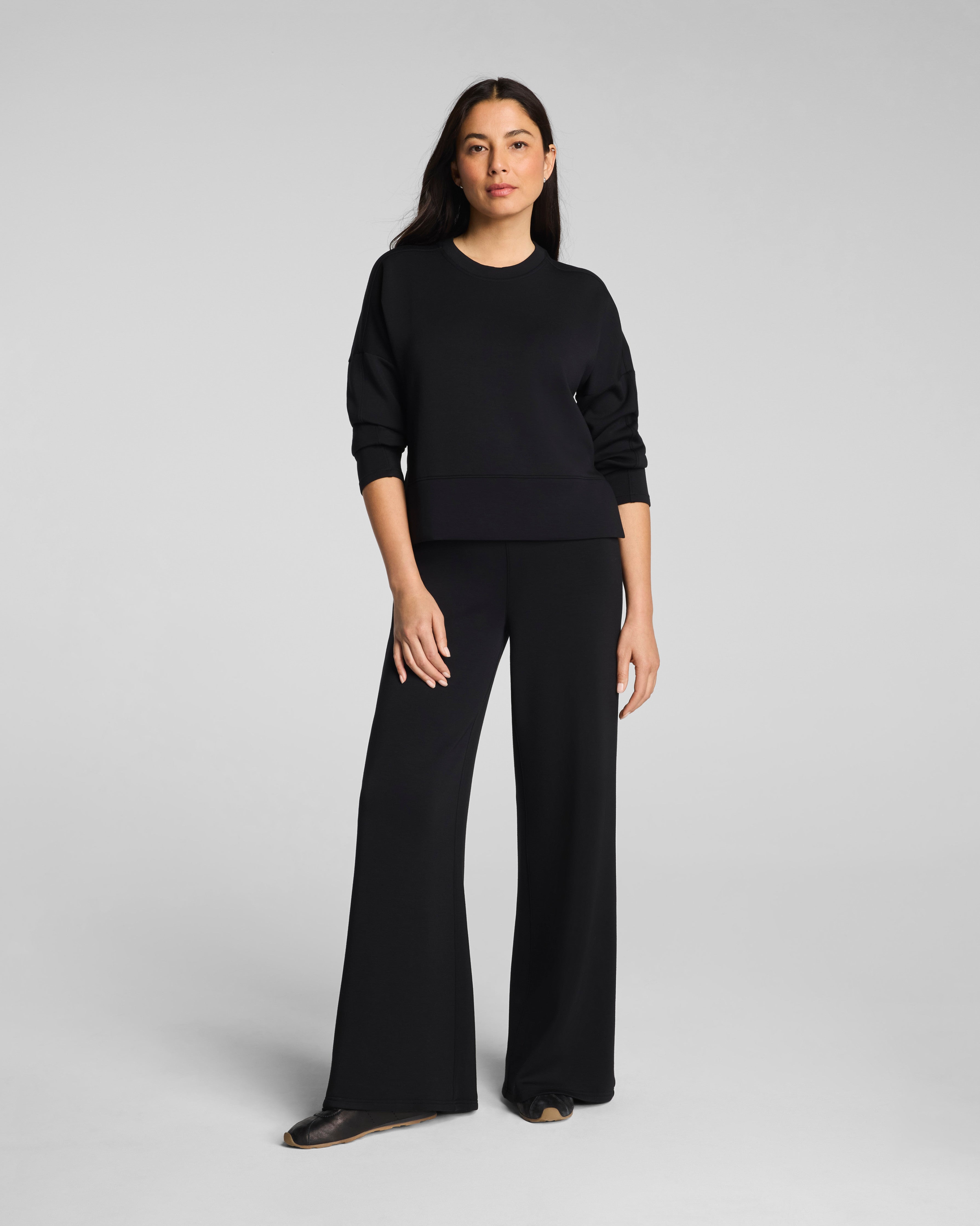 SPANX AirEssentials® Crewneck Long Sleeve Top | Very Black