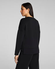 SPANX AirEssentials® Crewneck Long Sleeve Top | Very Black