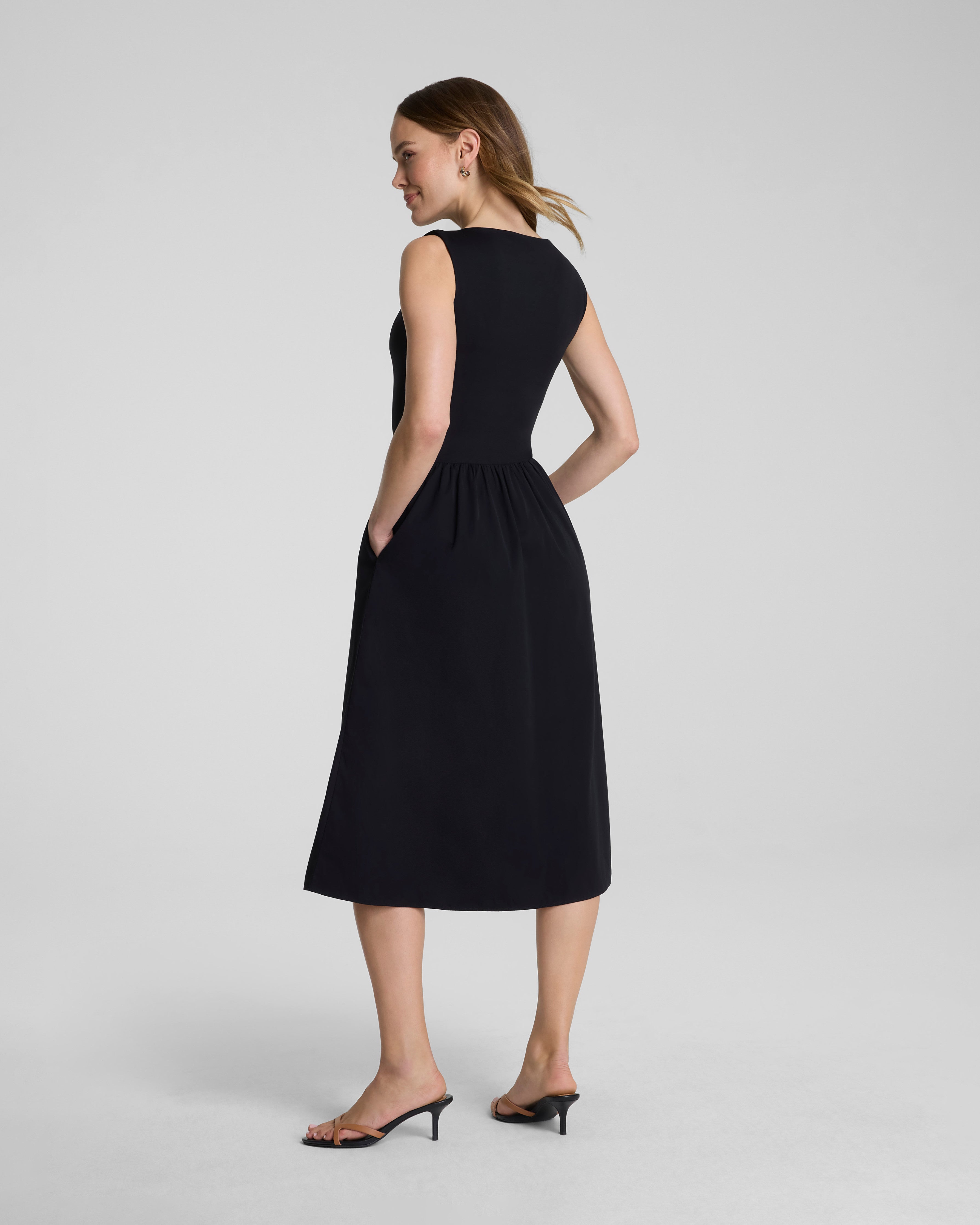 SPANXsmooth™ Jersey High Neck Midi Dress | Classic Black
