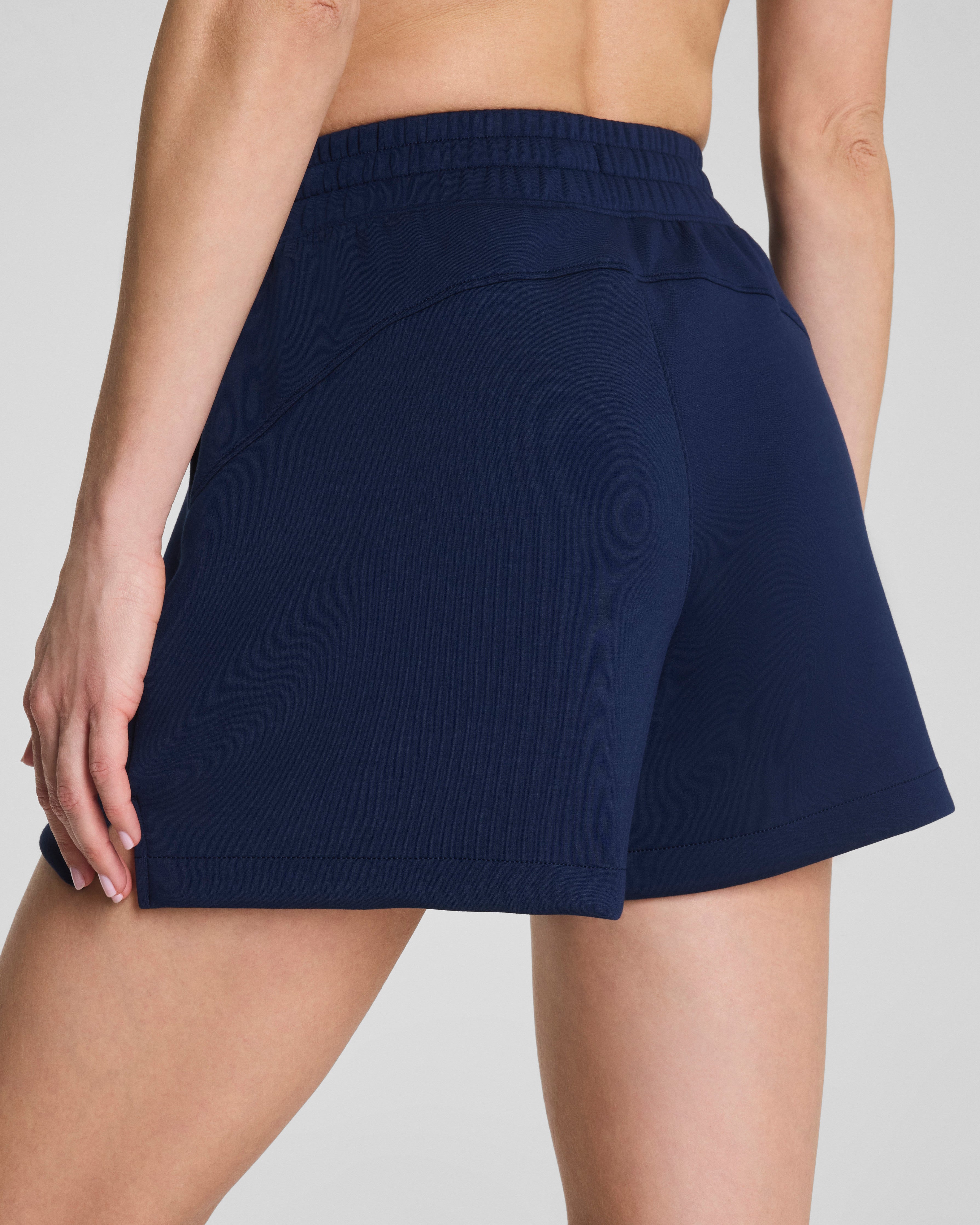 SPANX AirEssentials® Short, 5" | Timeless Navy