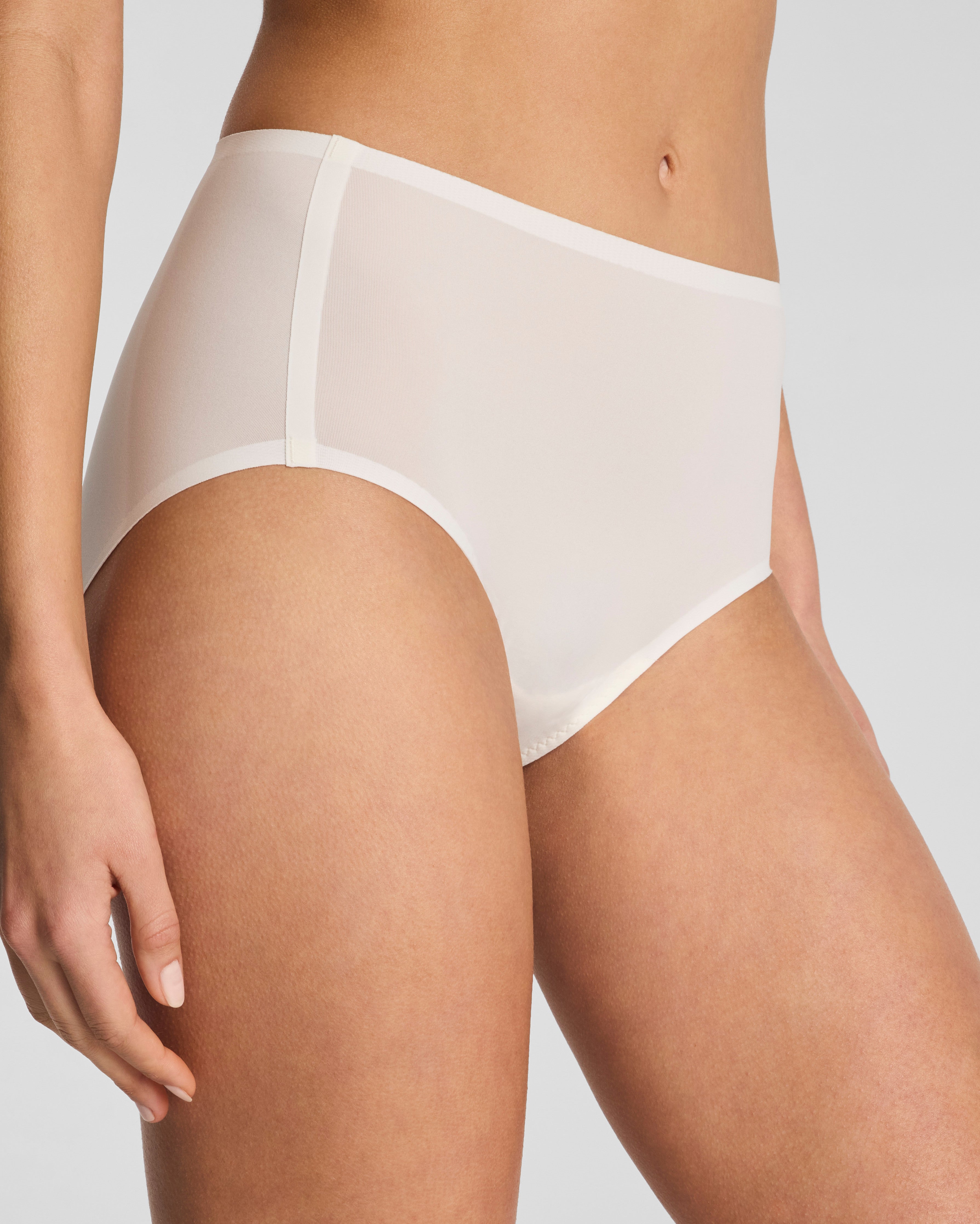 SPANXsmooth™ Fit-To-You Brief 3-Pack Box | Summit/Powder/Frappe