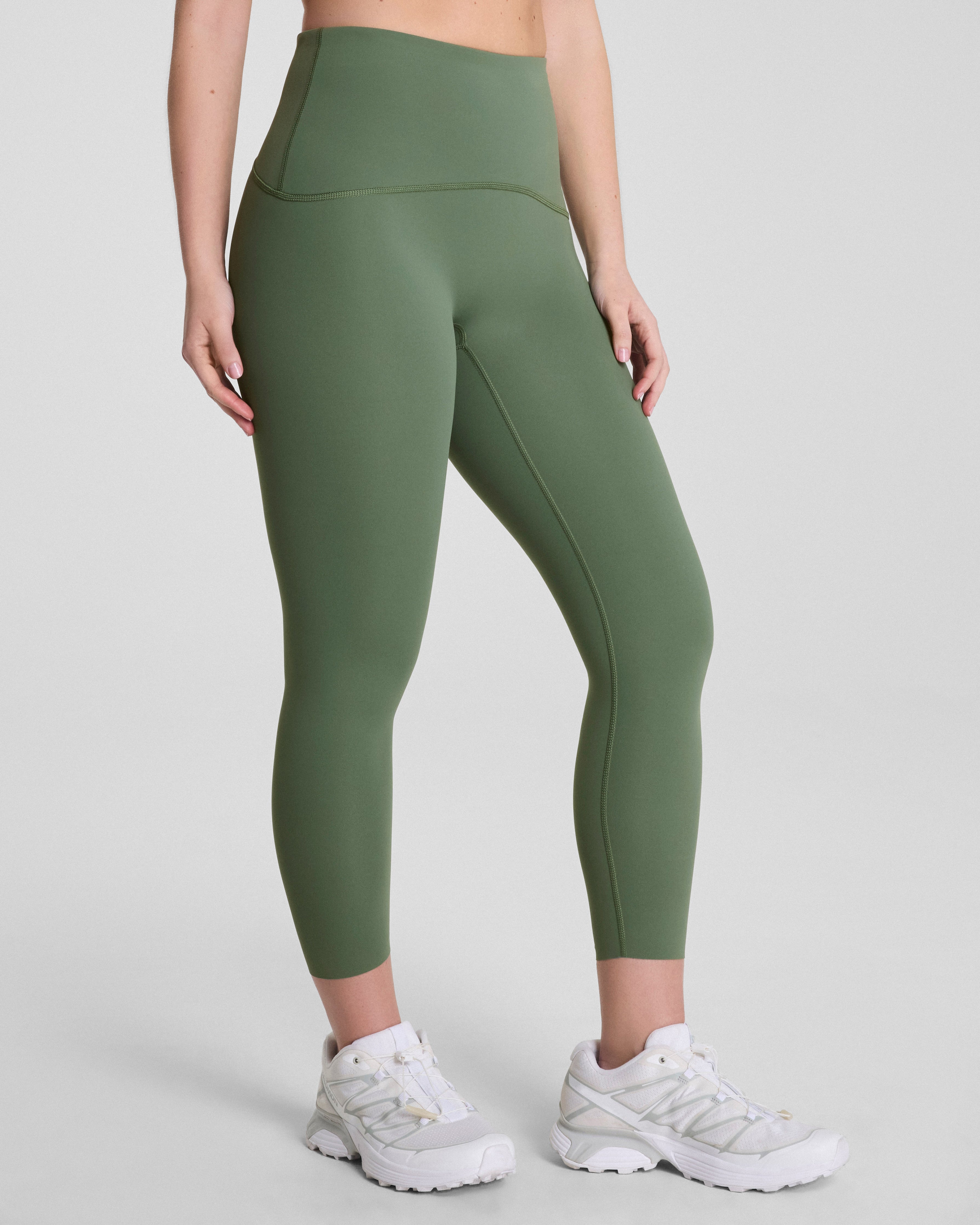 SPANXshape™ Booty Boost® 7/8 Leggings | Eucalyptus