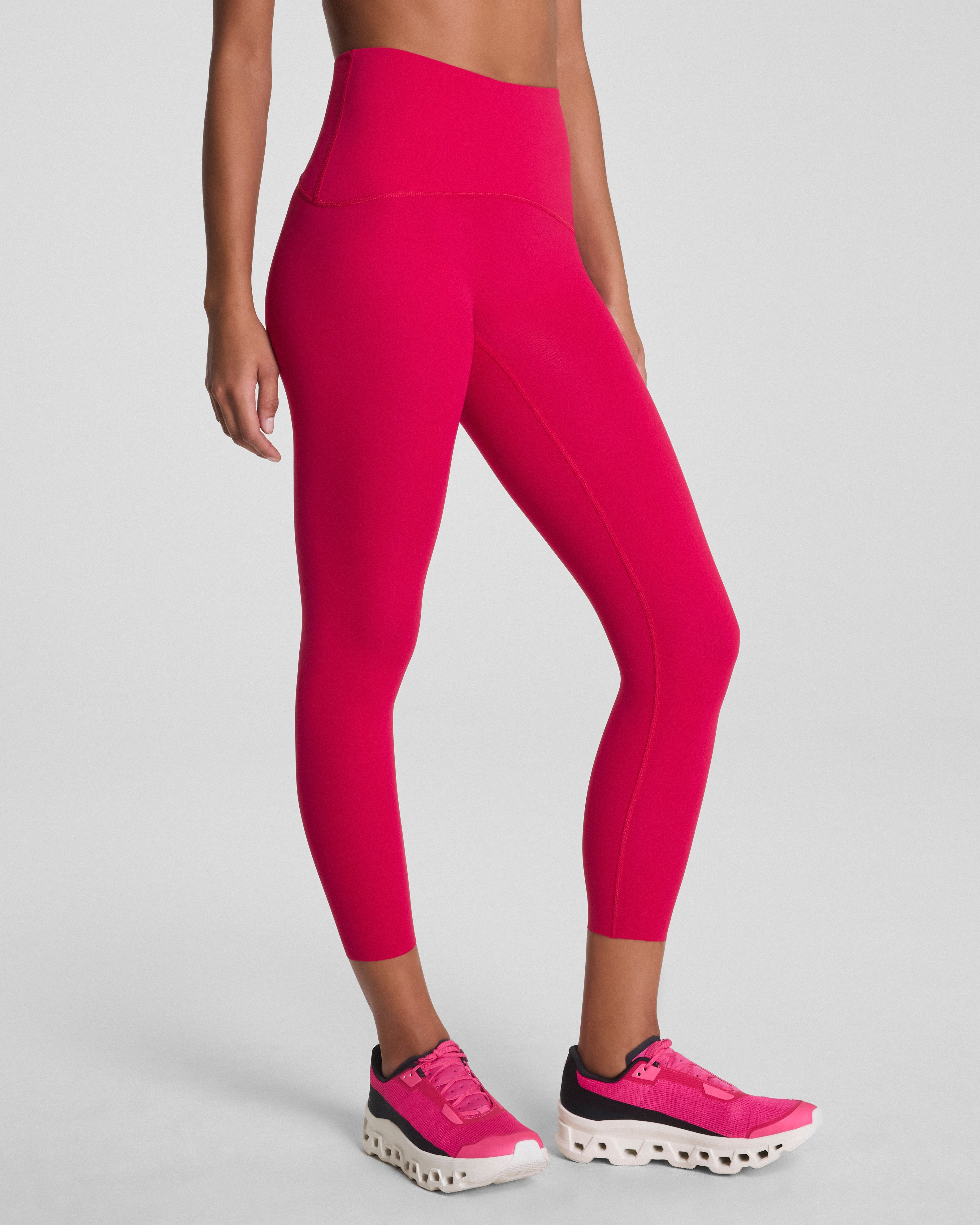 SPANXshape™ Booty Boost® 7/8 Leggings | Fuchsia