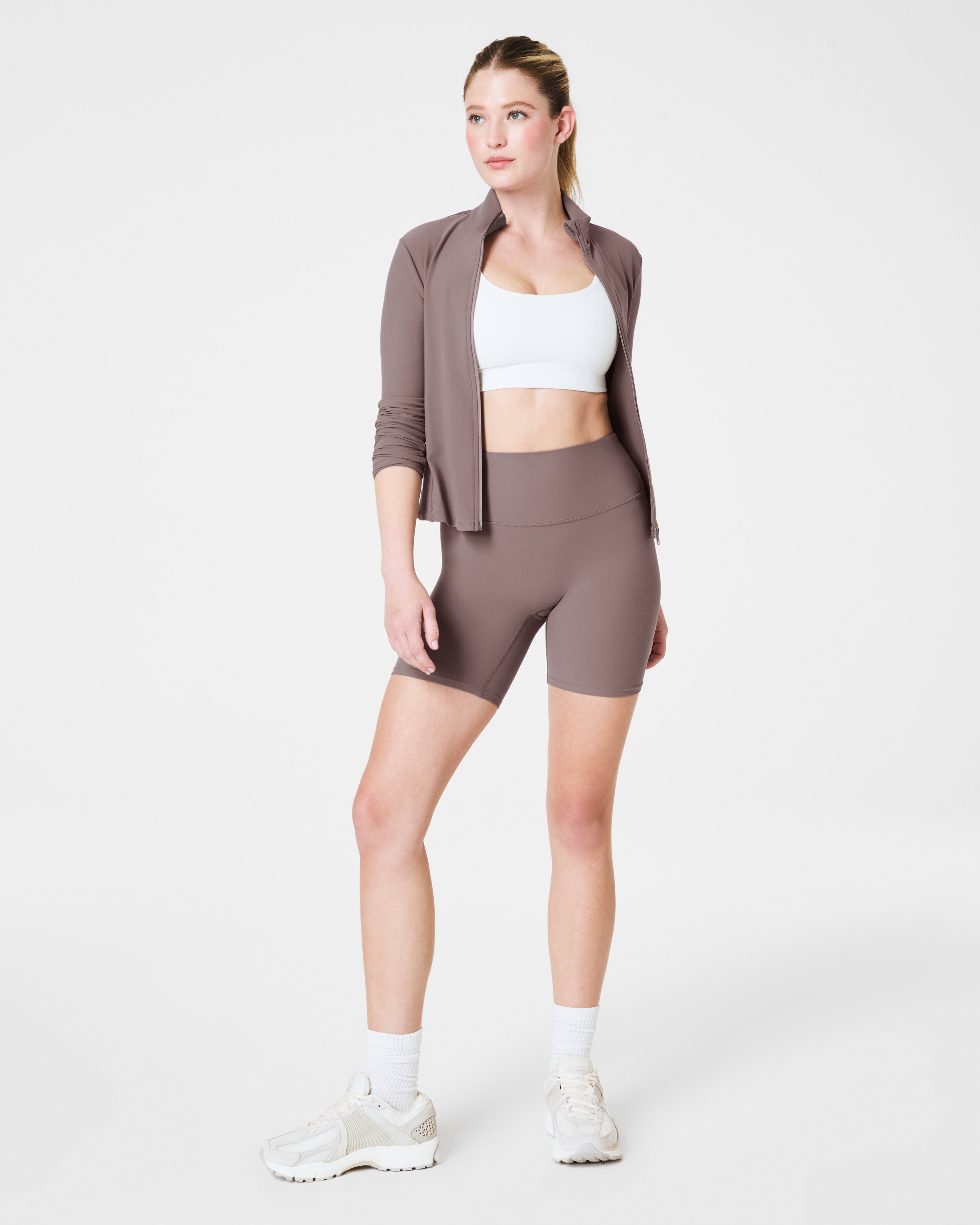 SPANXsmooth™ OnForm Bike Short, 6"