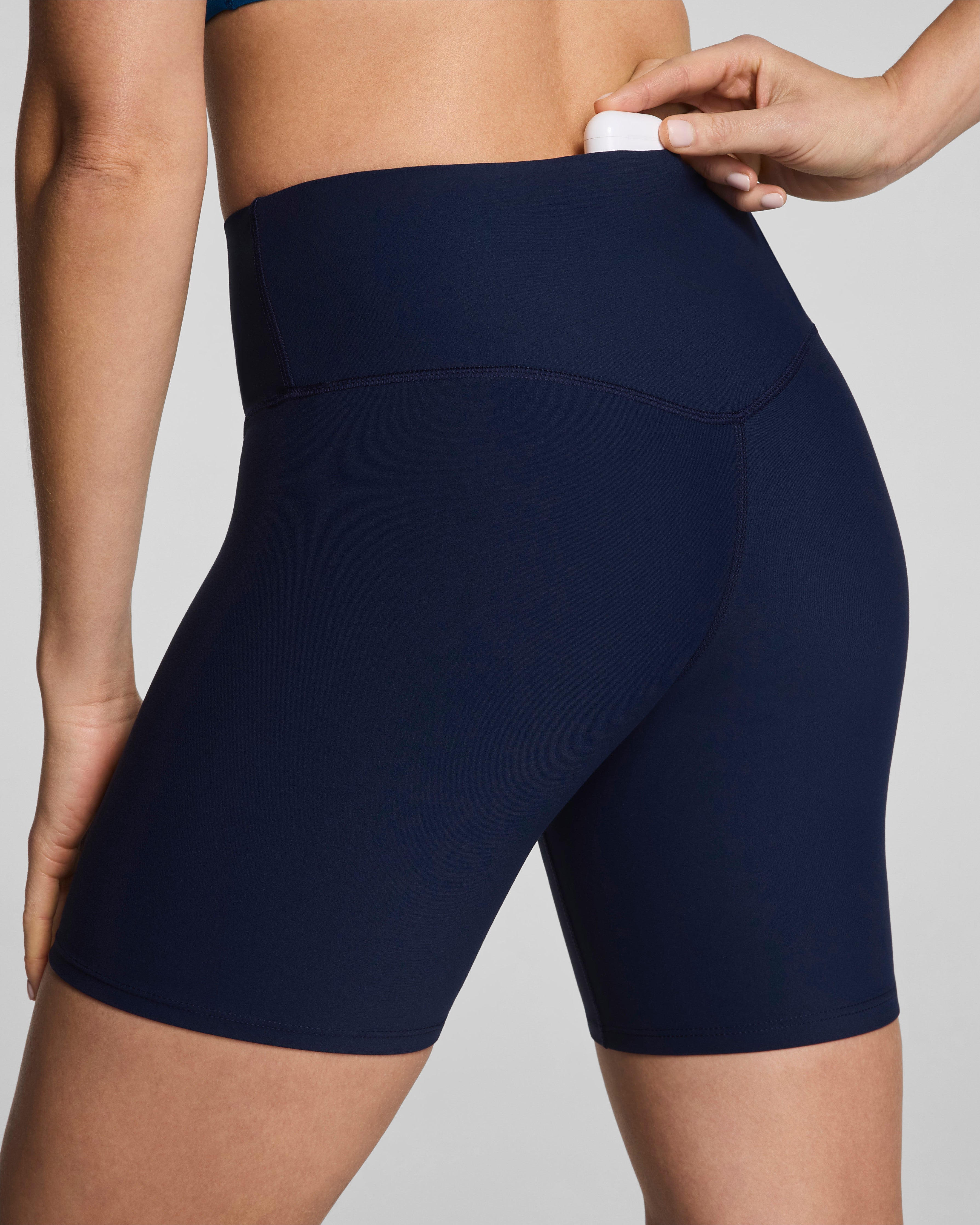 SPANXsmooth™ OnForm Bike Short, 6" | Timeless Navy