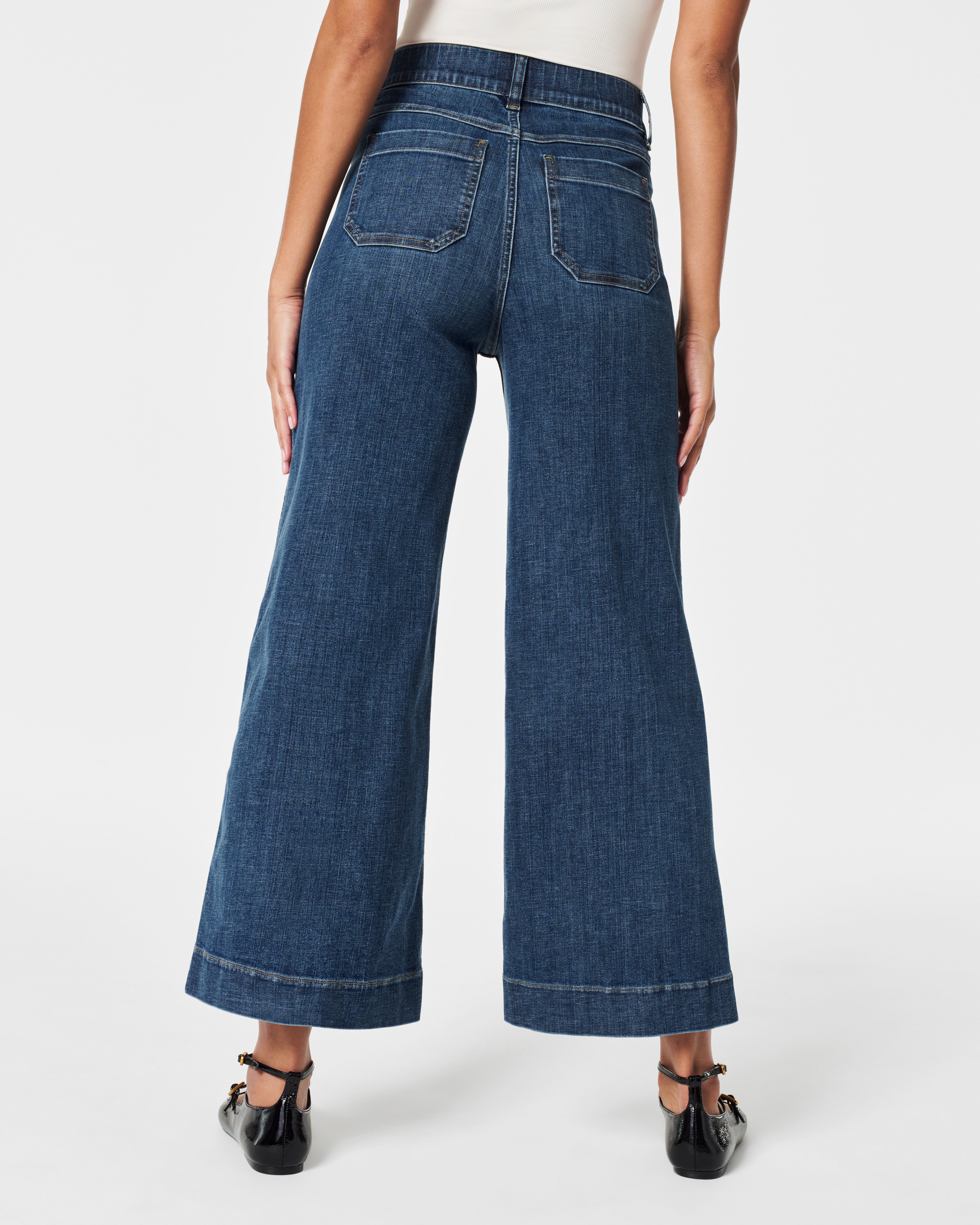 SPANXshape™ Original EveryWear Cropped Wide Leg Jeans with Patch Pockets  Shaded Blue