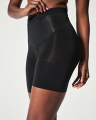 SPANXsculpt™ OnCore Mid-Thigh Short | Very Black